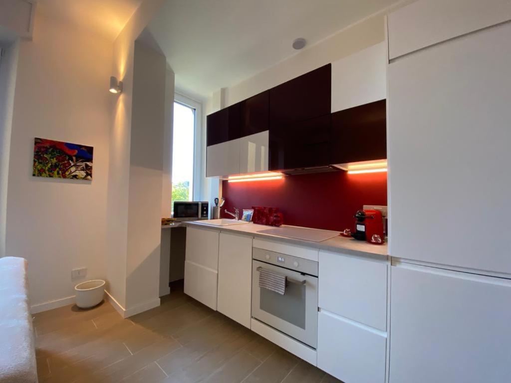 Kibilu - Viale Regina Margherita Milano Exteriör bild