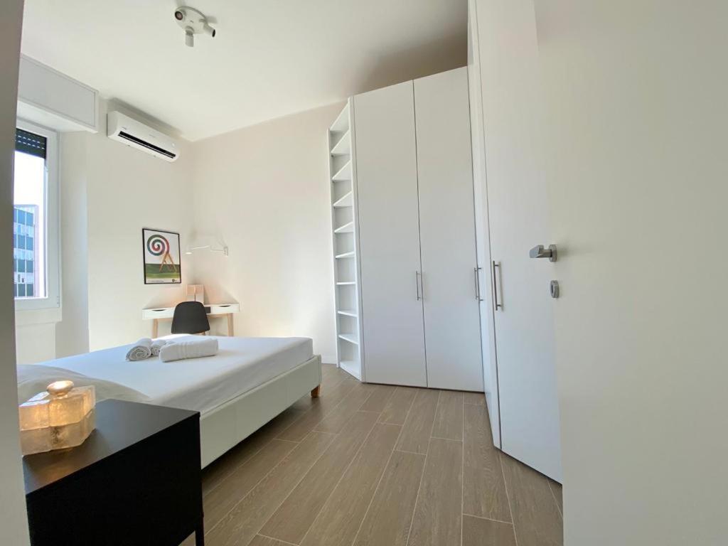 Kibilu - Viale Regina Margherita Milano Exteriör bild