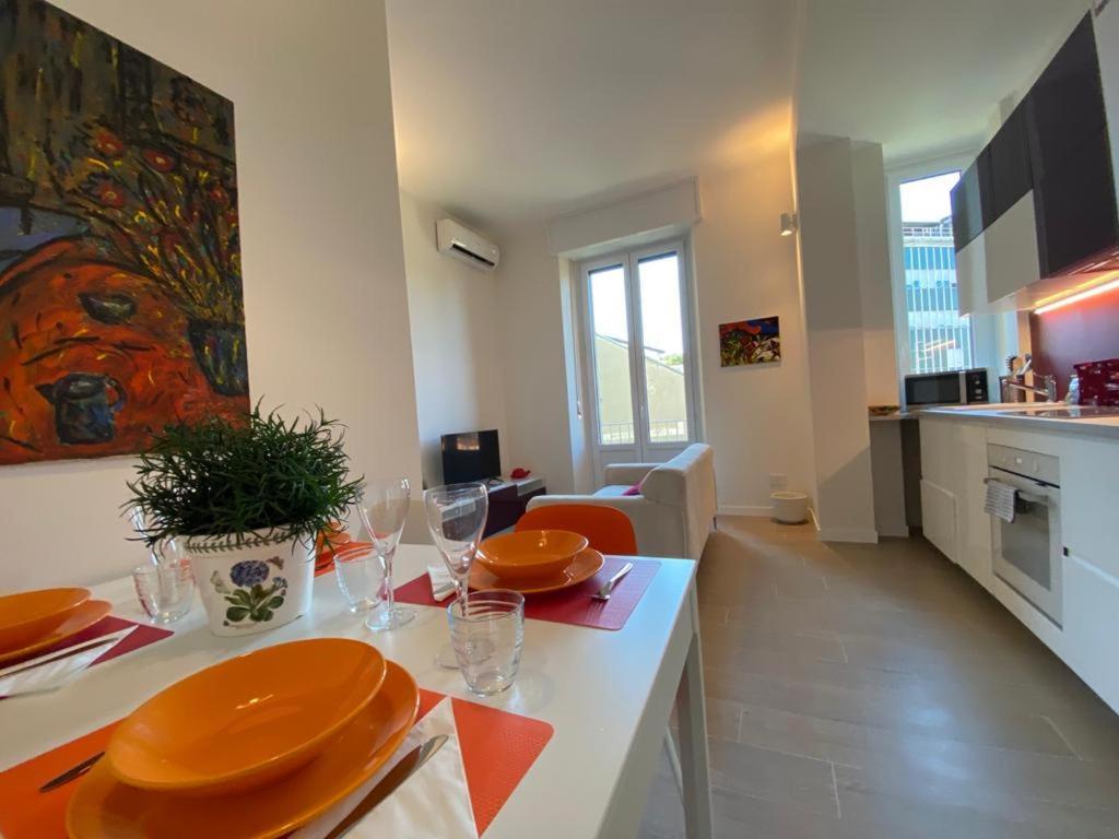 Kibilu - Viale Regina Margherita Milano Exteriör bild