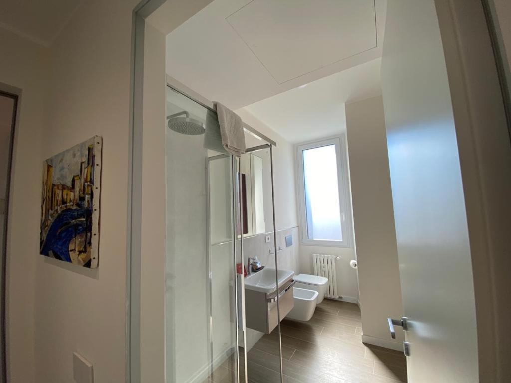 Kibilu - Viale Regina Margherita Milano Exteriör bild
