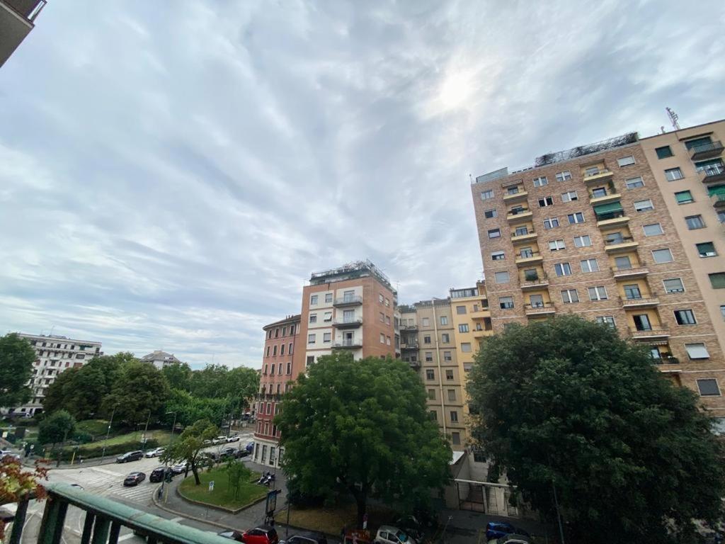 Kibilu - Viale Regina Margherita Milano Exteriör bild