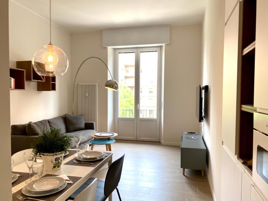 Kibilu - Viale Regina Margherita Milano Exteriör bild